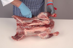 Shoulder Meat Cut Spec Step 1